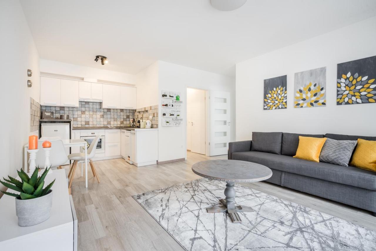 Cosy Home Close To The Center With Parking Garage Boedapest Buitenkant foto