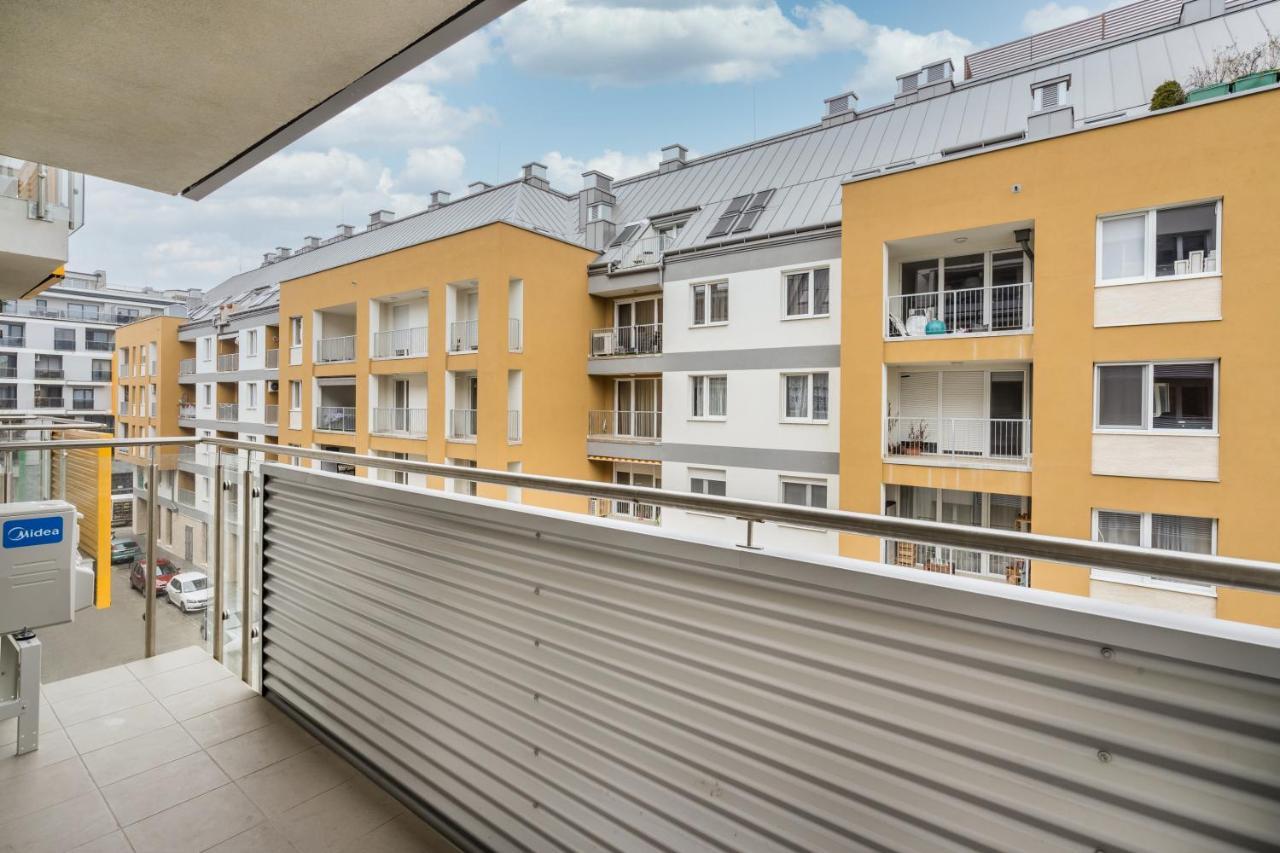 Cosy Home Close To The Center With Parking Garage Boedapest Buitenkant foto